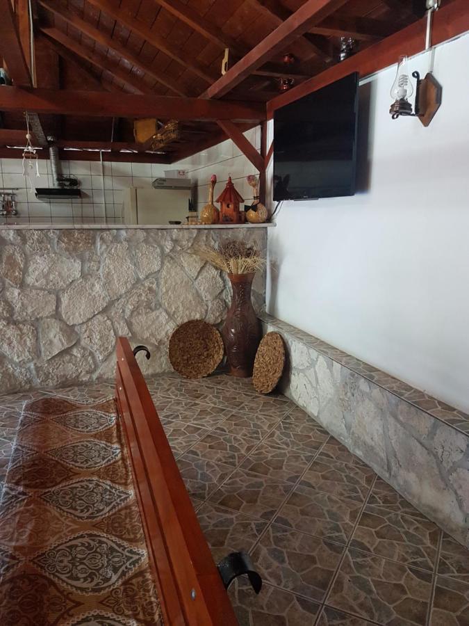 Casa Ellamy Hotel Două Mai Екстериор снимка