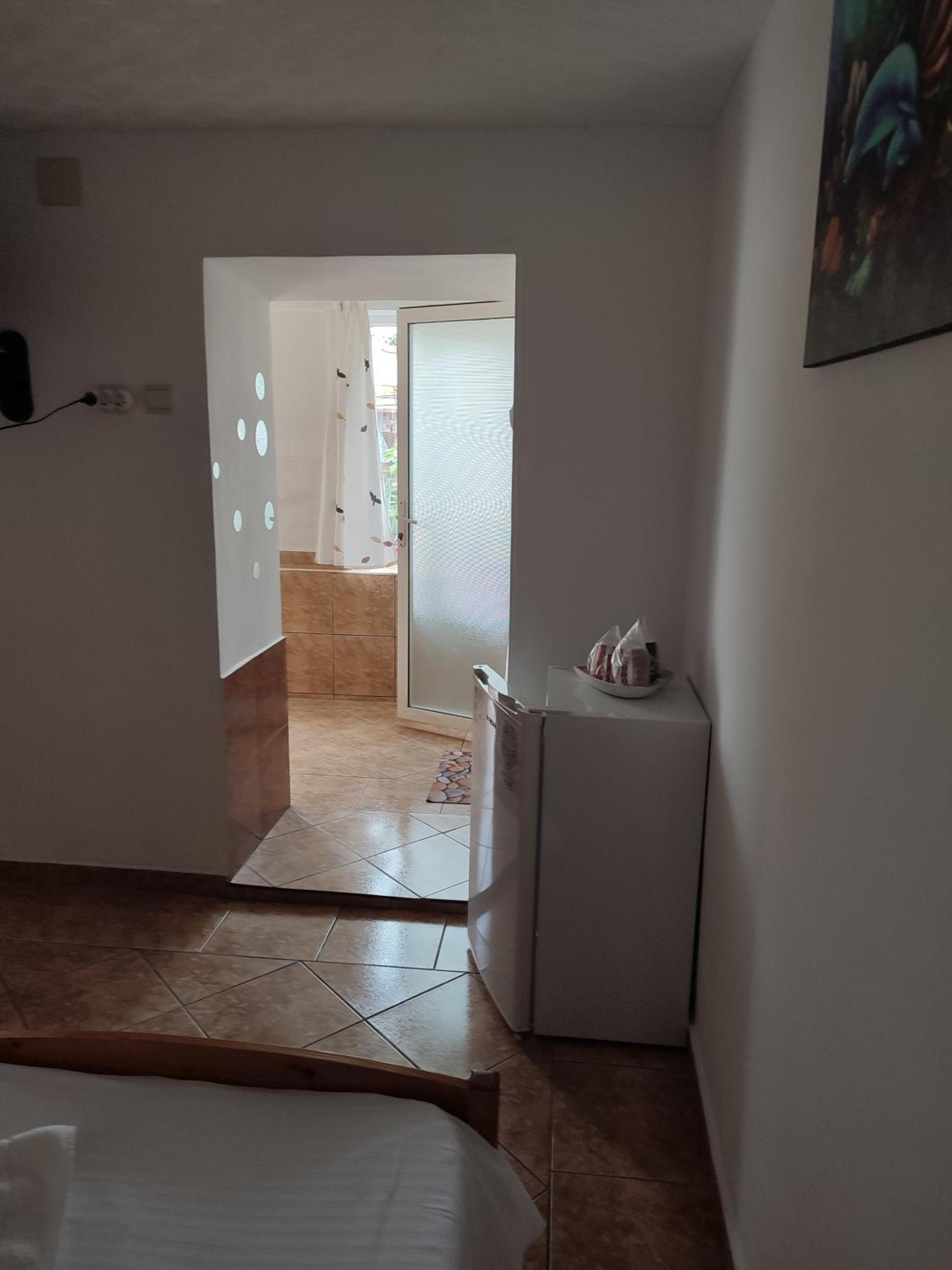 Casa Ellamy Hotel Două Mai Екстериор снимка