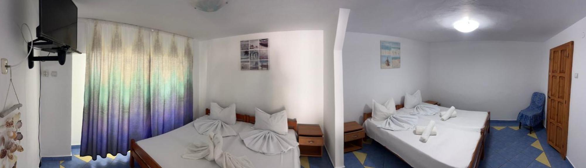Casa Ellamy Hotel Două Mai Екстериор снимка