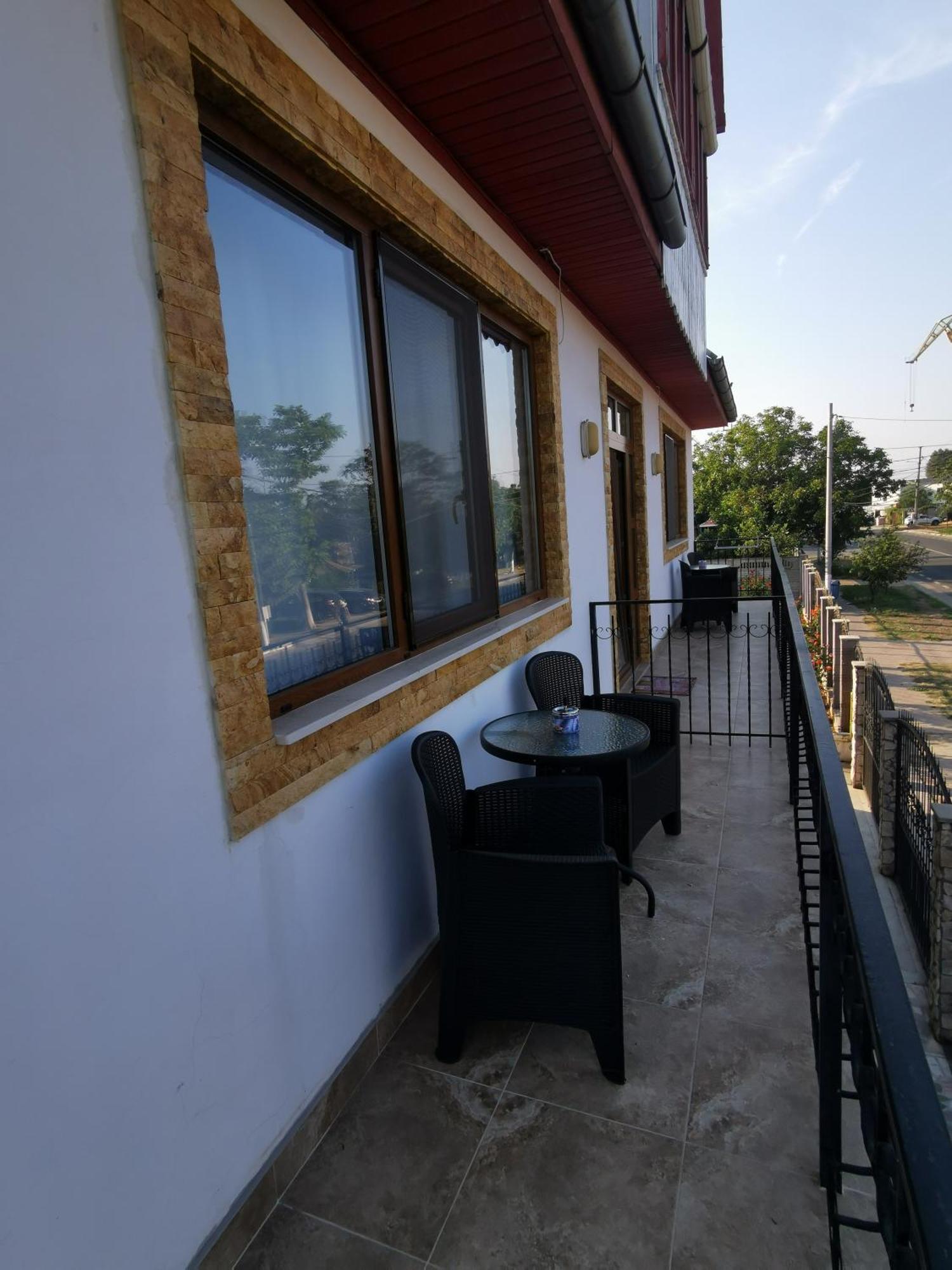 Casa Ellamy Hotel Două Mai Екстериор снимка